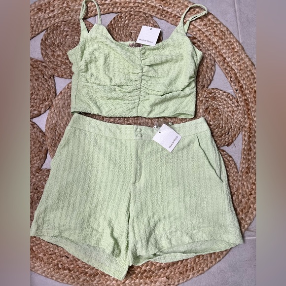 Green Short Set - Picture 4 of 4